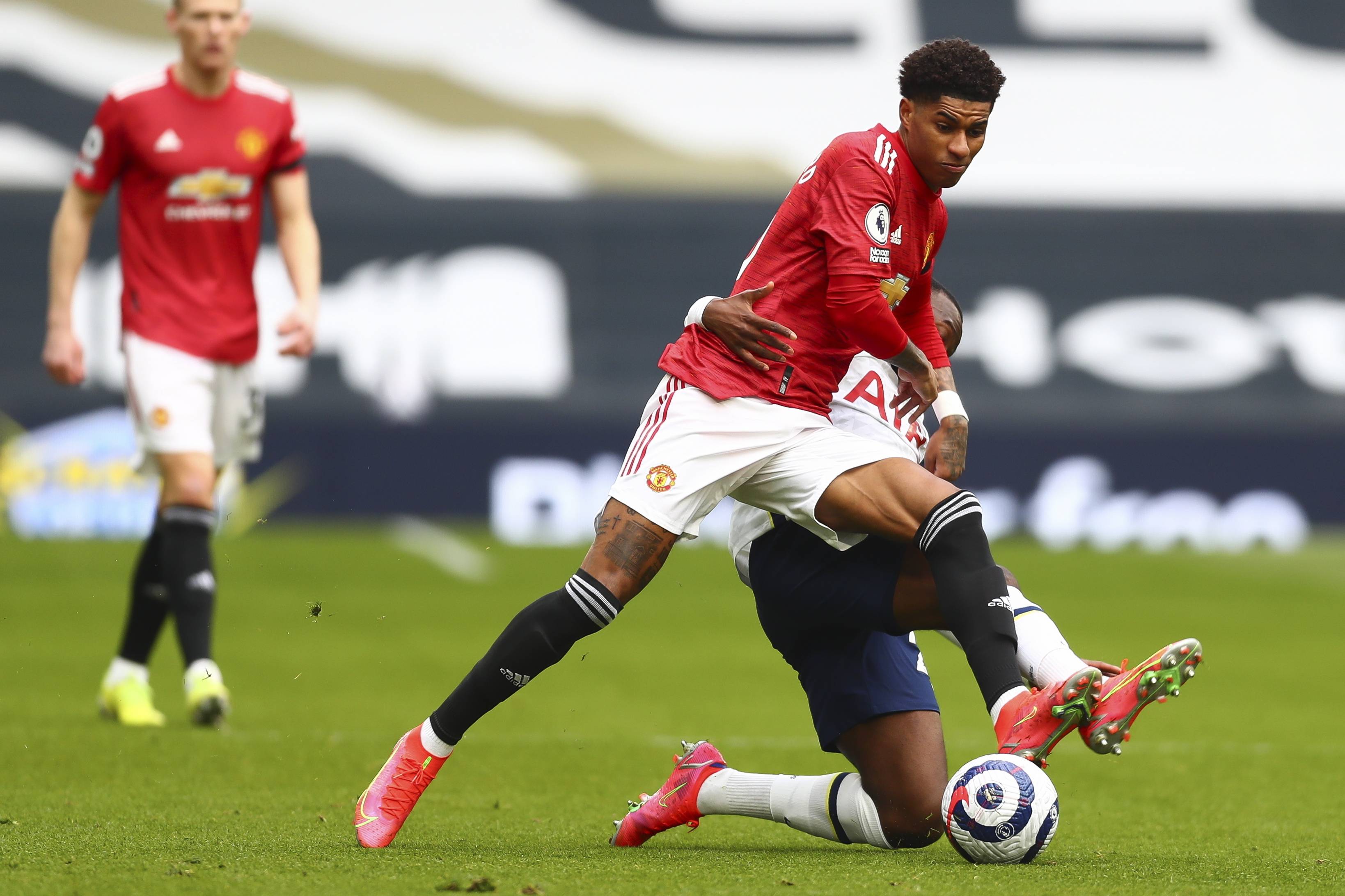 泳装尴尬 泳装尴尬